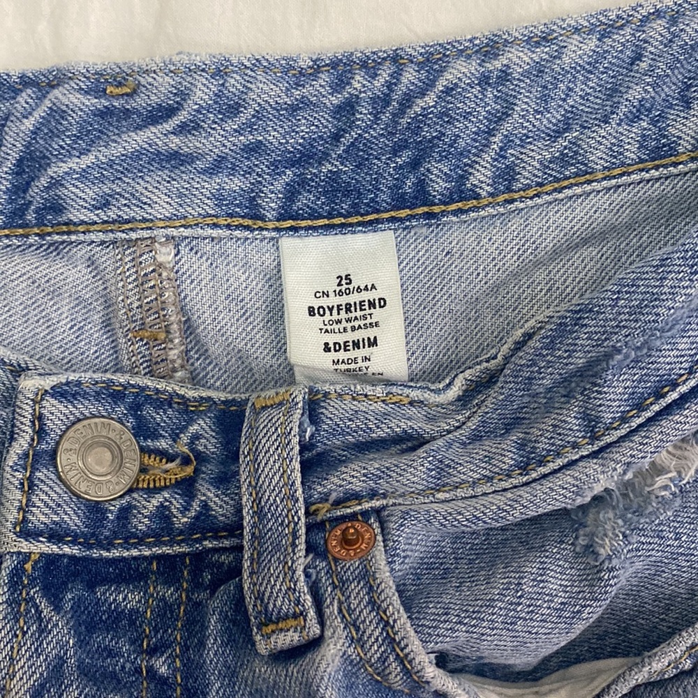 H&M Boyfriend Shorts - Picture 4 of 6